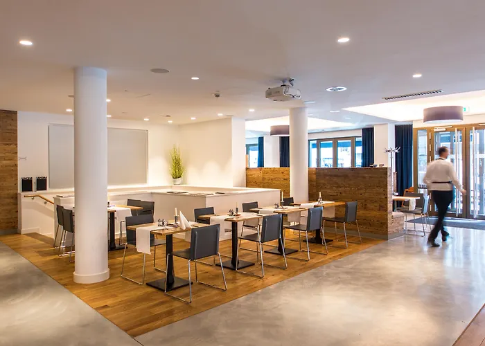 Bayer 89 VI Vadi Hotel München